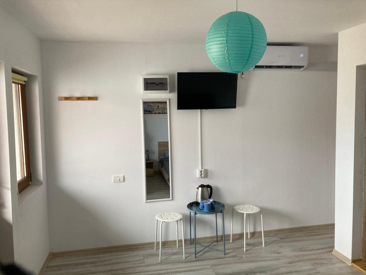 Appartement Nayana Vama Veche Extérieur photo